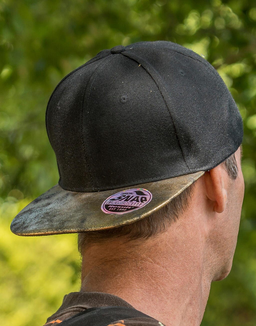 Bronx Glitter Flat Peak Snapback Cap in Farbe Black/Green