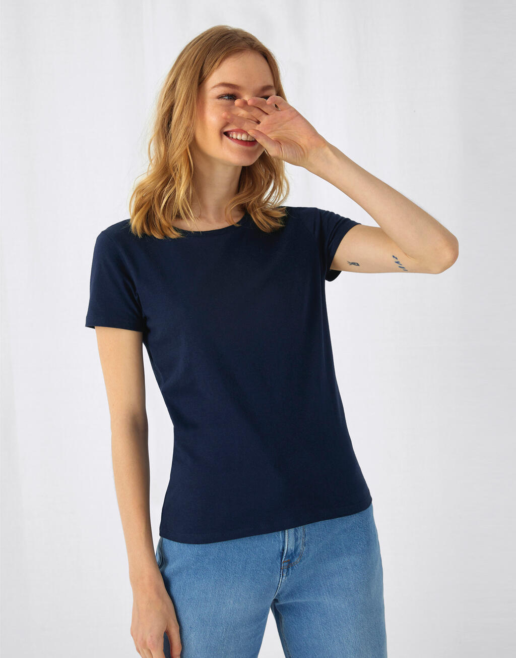 #E150 /women T-Shirt in Farbe White
