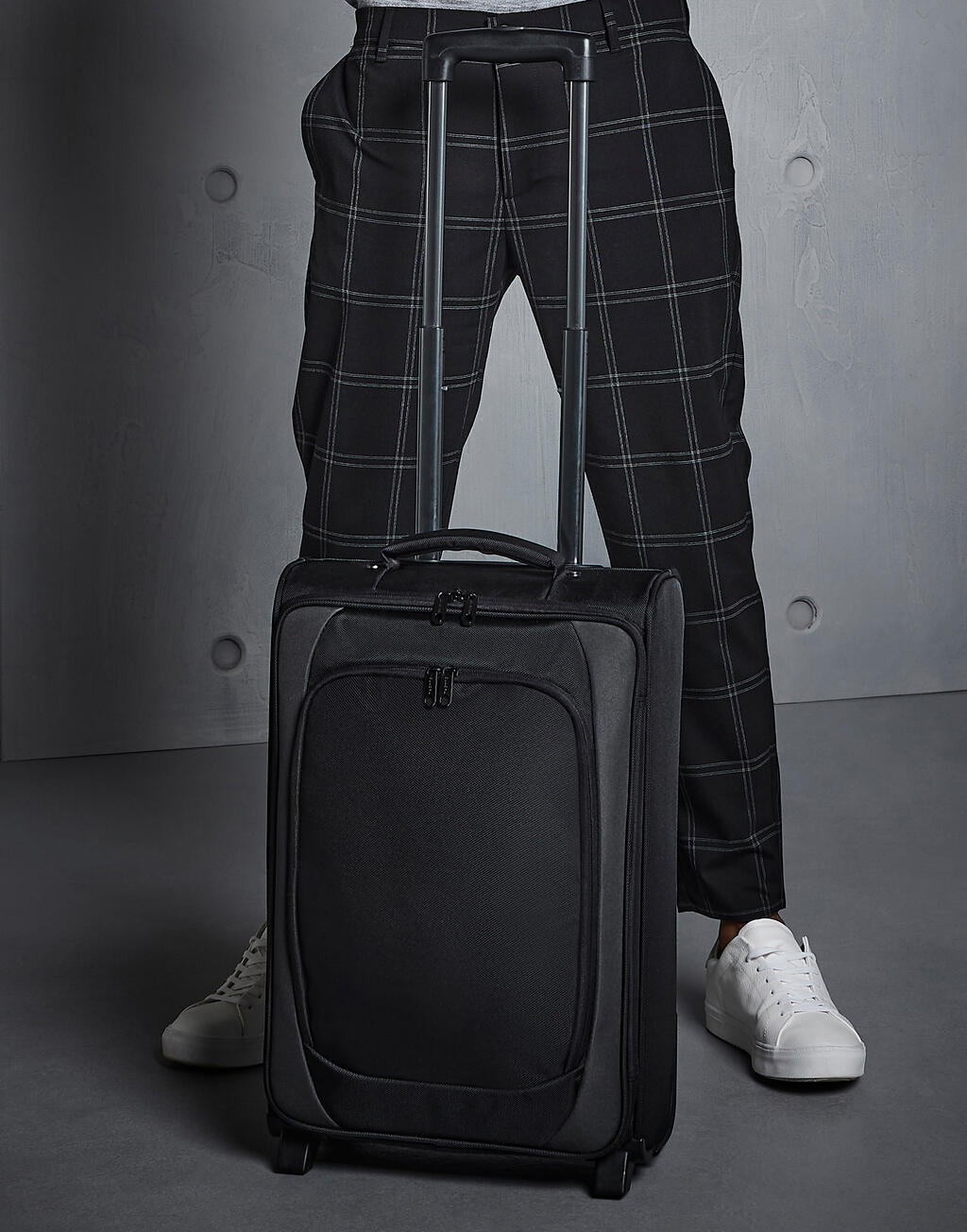 Tungsten™ Business Traveller in Farbe Black/Dark Graphite