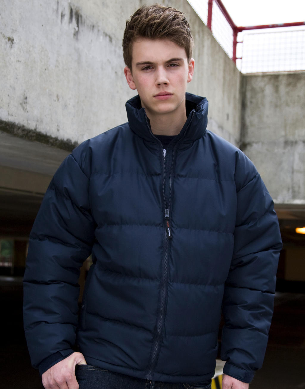 Holkam Down Feel Jacket in Farbe Black