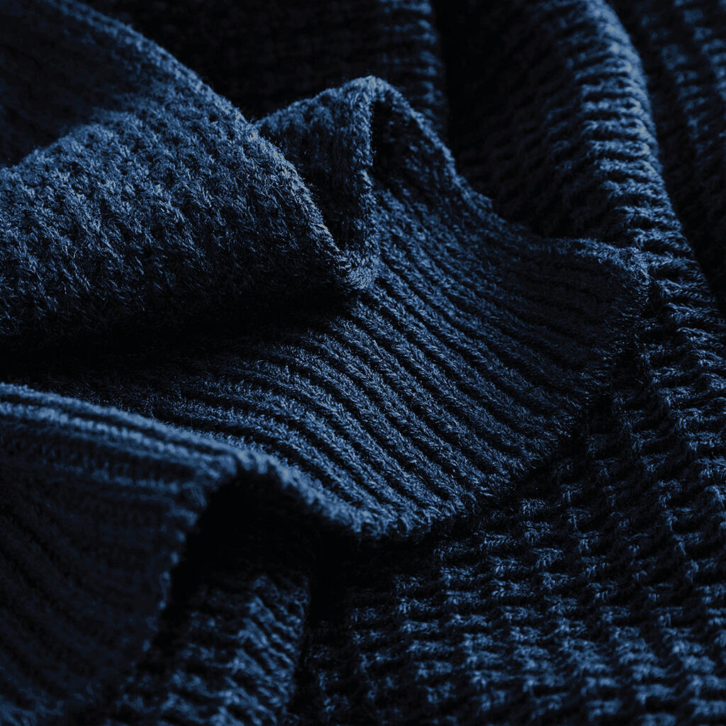 Classic Waffle Knit Scarf in Farbe Black