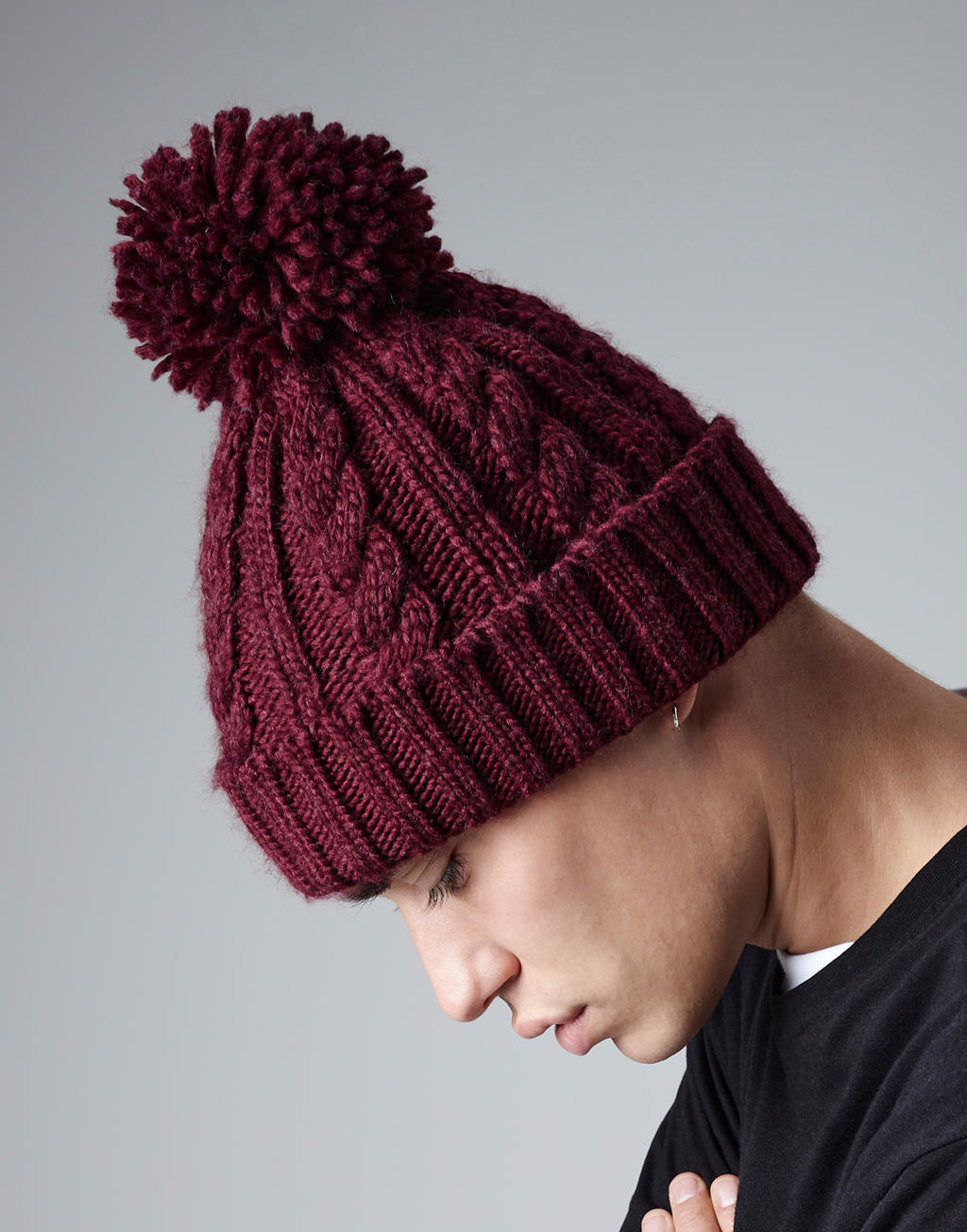 Cable Knit Melange Beanie in Farbe Black