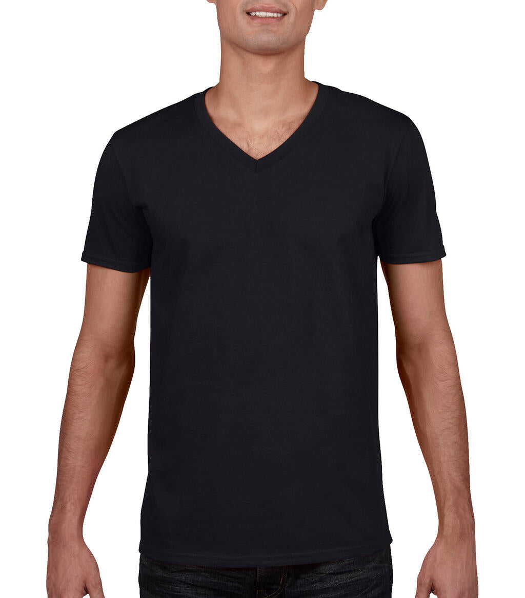 Gildan Mens Softstyle® V-Neck T-Shirt in Farbe Black