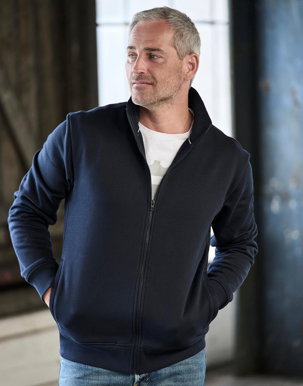 Full Zip Cardigan in Farbe Black