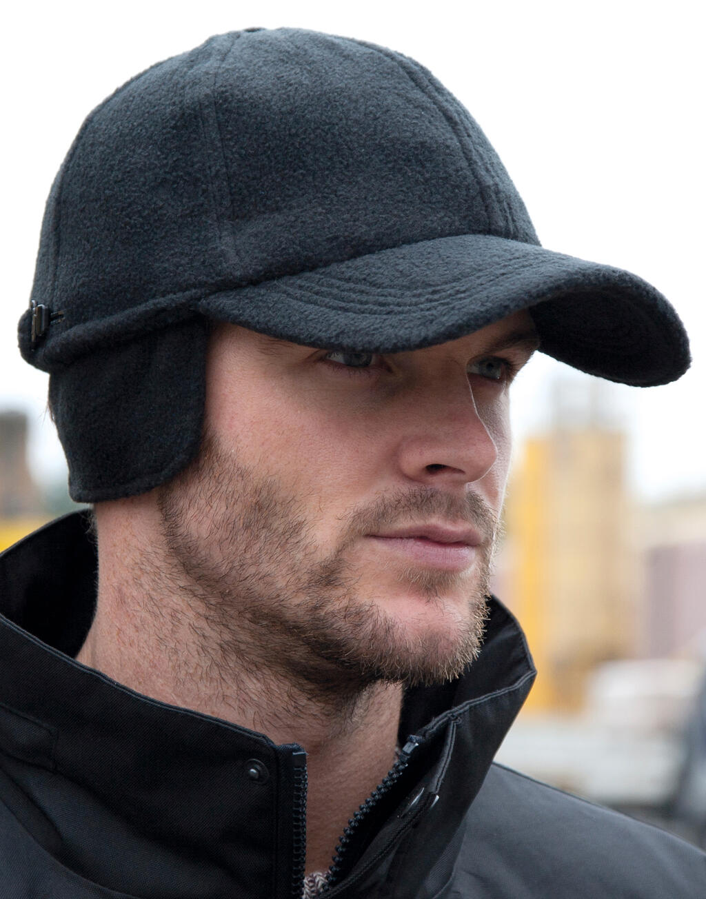 Winter Fleece Cap in Farbe Black