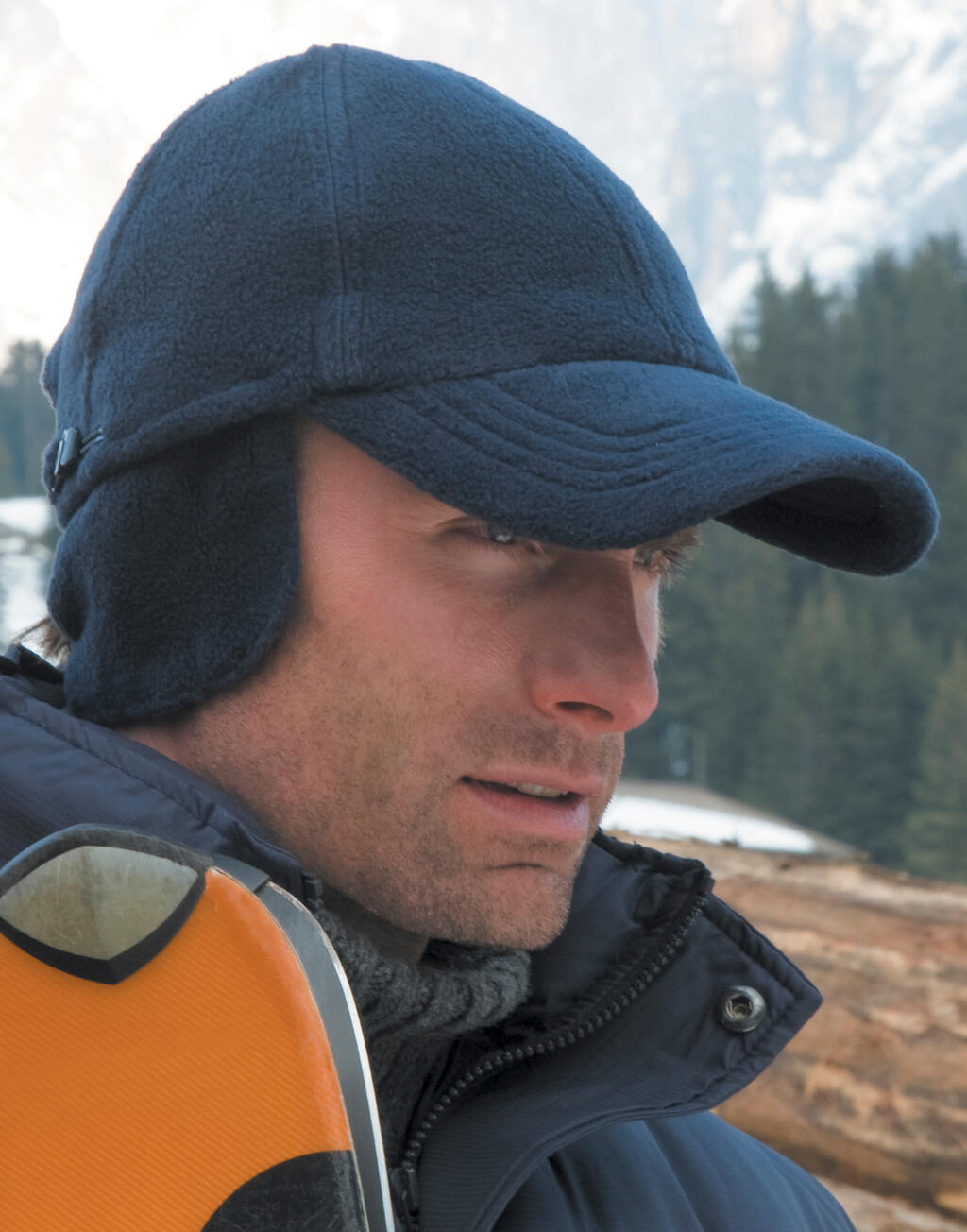 Winter Fleece Cap in Farbe Black