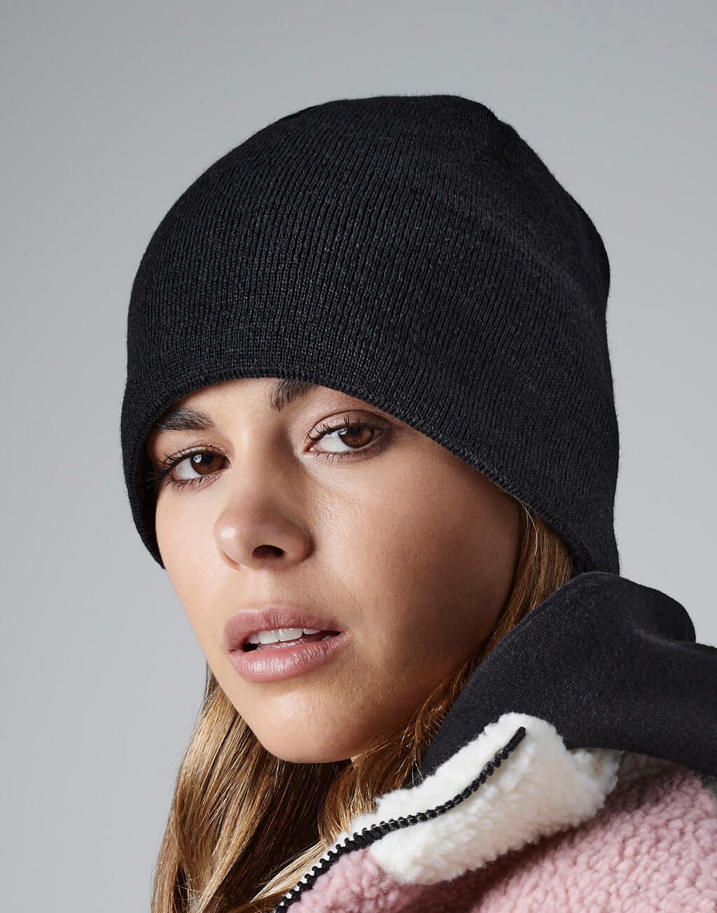 Active Performance Beanie in Farbe Black