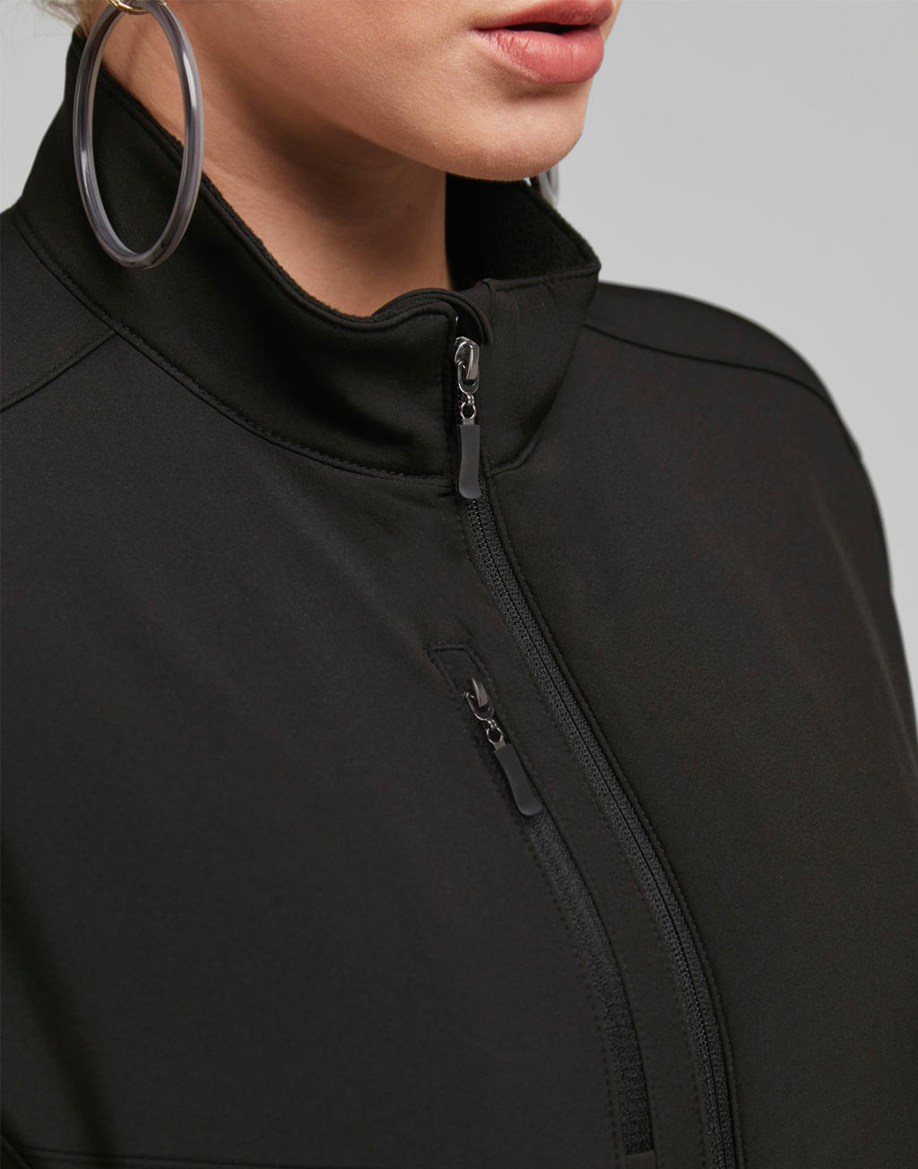 Ladies' Softshell Jacket in Farbe Black