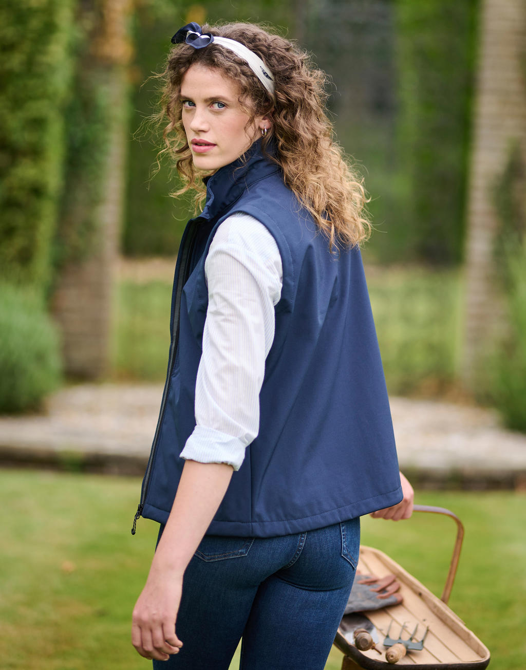 Ladies' Flux Softshell Bodywarmer in Farbe Black/Black