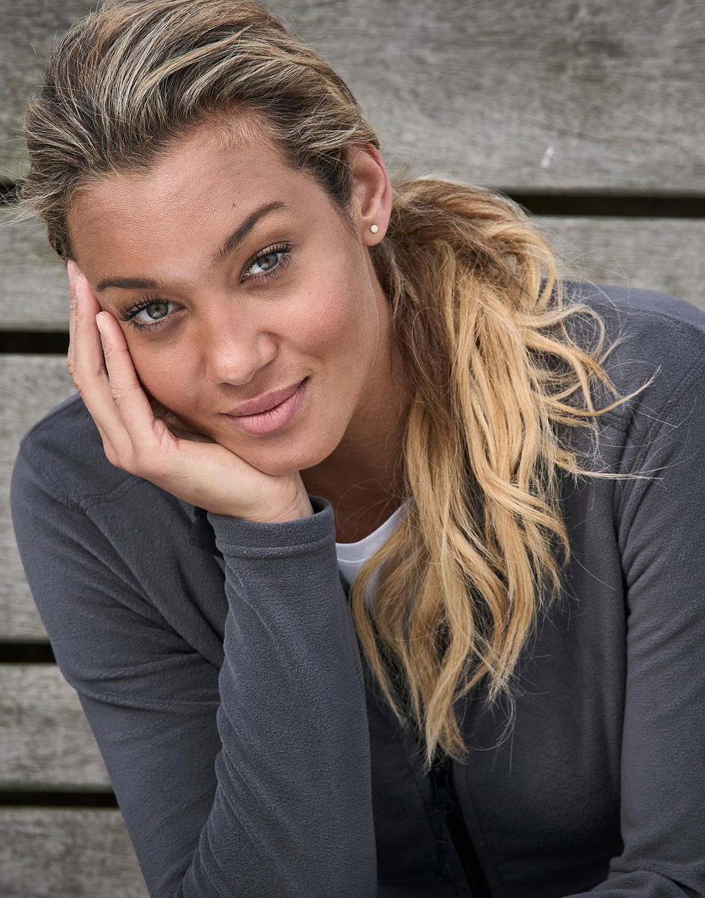 Ladies' Active Fleece in Farbe Black