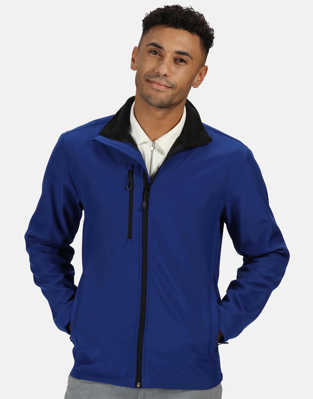 Honestly Made Recycled Softshell Jacket in Farbe Black