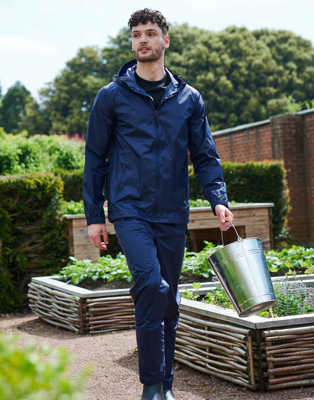 Pro Pack Away Overtrousers in Farbe Black