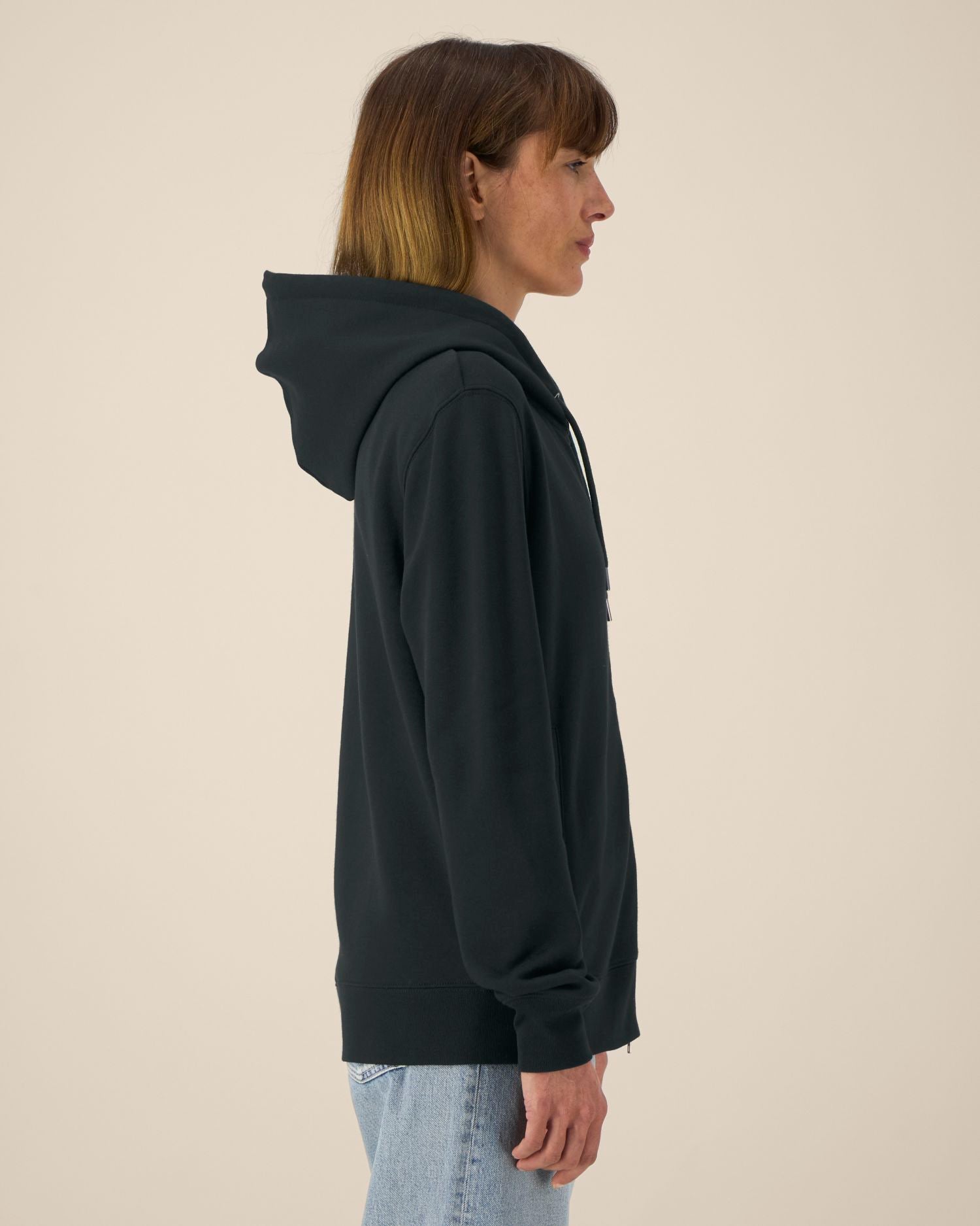 Astor in Farbe Black