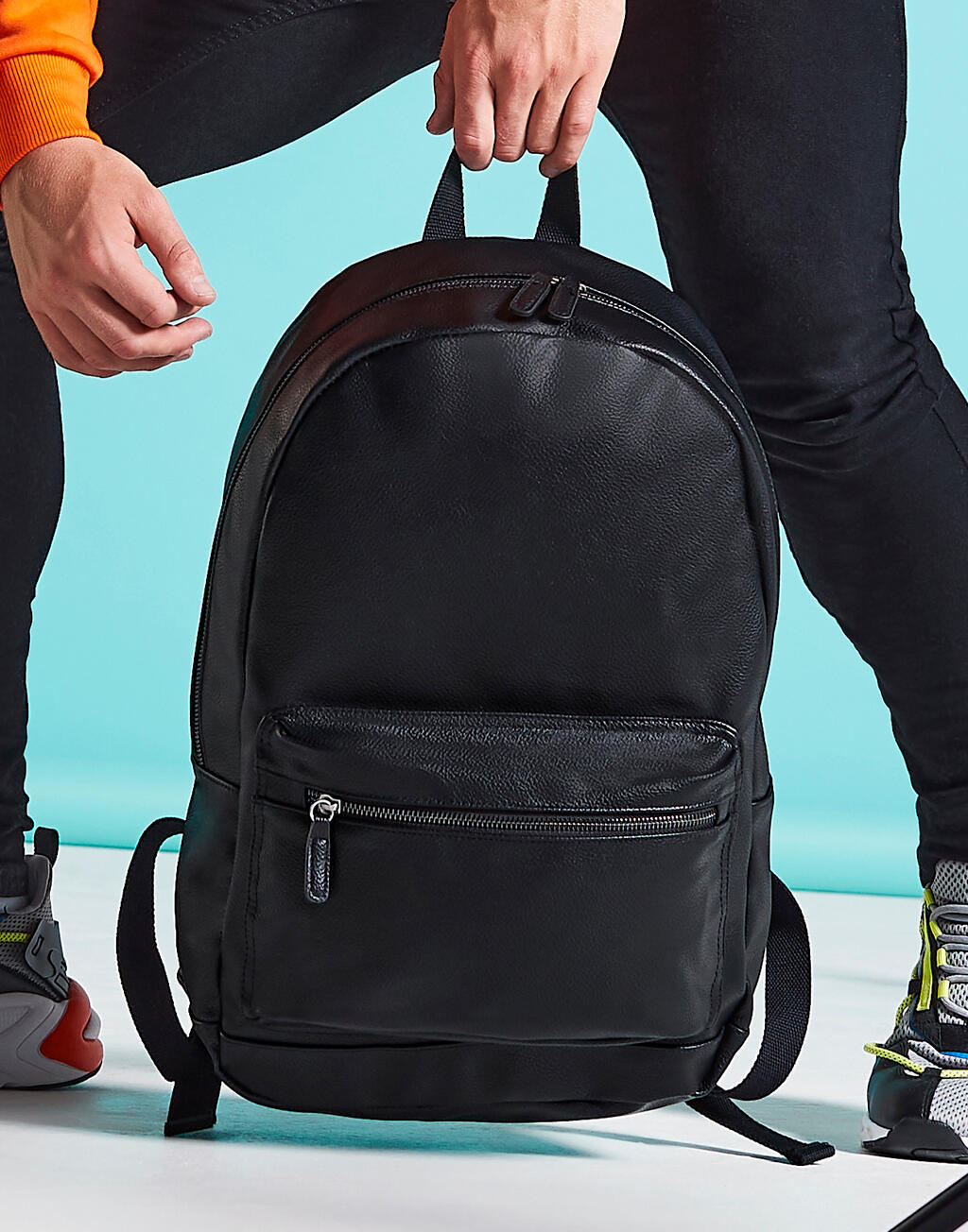  Faux Leather Fashion Backpack in Farbe Black