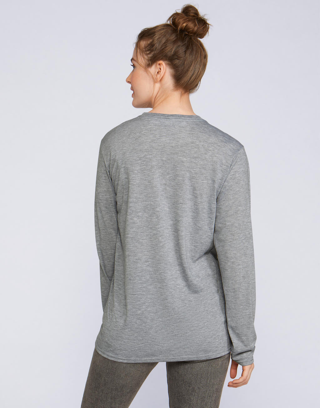  Softstyle® Long Sleeve Tee in Farbe White