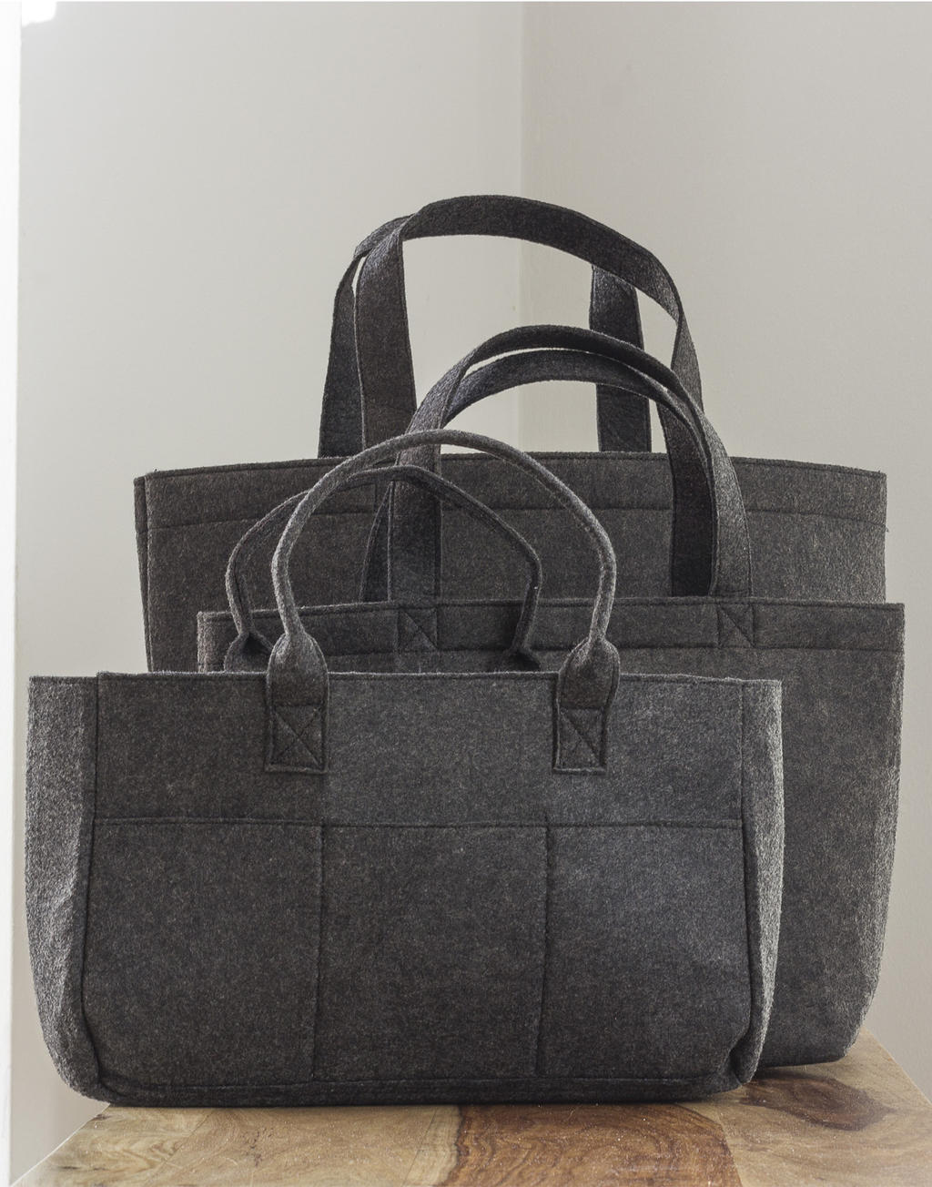  Small Felt Shopper in Farbe Charcoal Melange