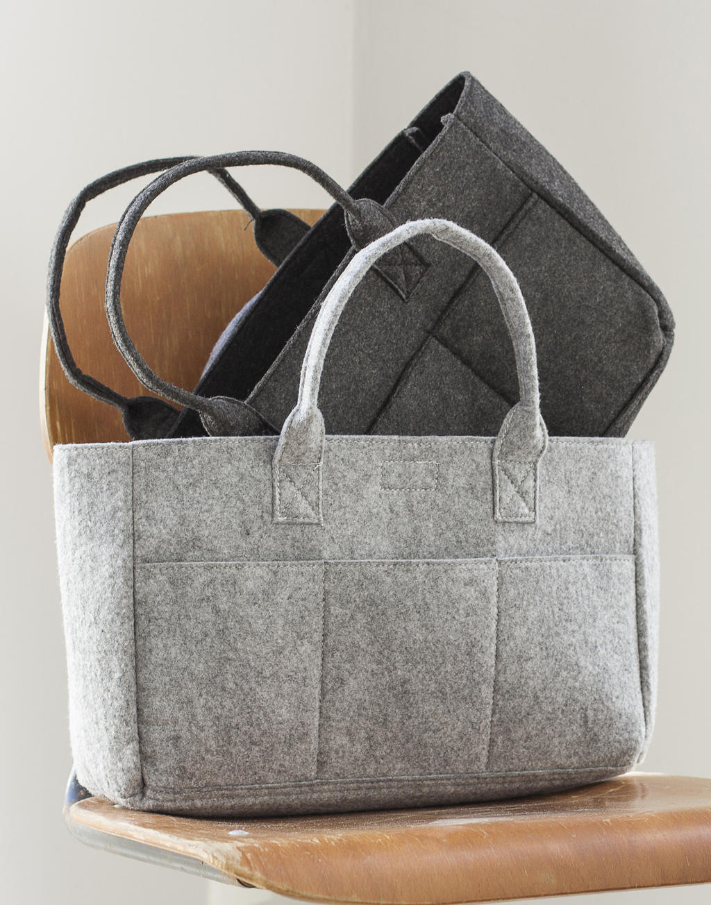  Pocket Felt Shopper in Farbe Charcoal Melange